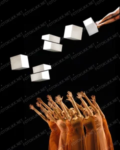 Contemporary Dance Theater 2
