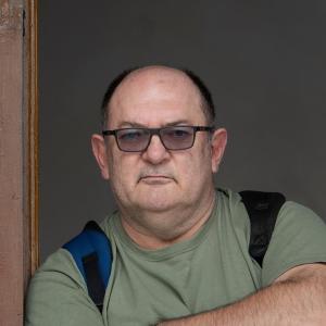 Simán László